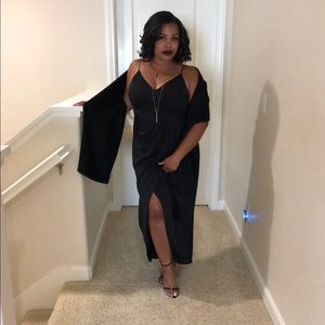 Meet your Posher, Moniquea